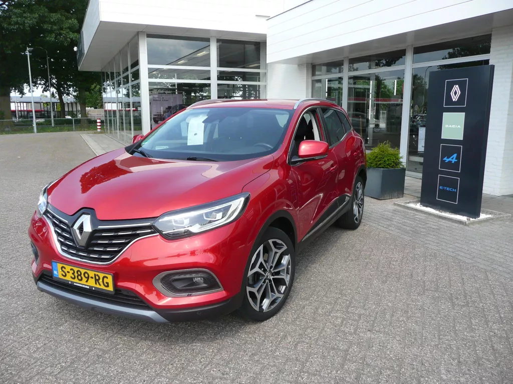 Renault Kadjar 1.3 TCe Techno 140 EDC/AUT. PACK WINTER/ PARK ASSIST V+A MET CAMERA/ COMFORT VOORSTOELEN/ FULL LED/ RESERVE WIEL/ NOG FABRIEKS GARANTIE! DEALER ONDERHOUDEN! RIJKLAAR! ETC...