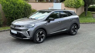 Renault Symbioz 1.8 E-Tech full hybrid 160 TECHNO/ HARMAN KARDON/ AUTOMATISCHE ACHTERKLEP/ PARK ASSIST VOOR/ACHTER + CAMERA/ RESERVE WIEL/ ETC... RIJKLAAR!