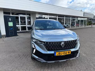 Renault Espace E-Tech full hybrid 200 iconic 5p. PACK VISION/ PACK LIGHT &amp; SOUND/ ETC... LED MATRIX. DIVERSE UITVOERINGEN UIT VOORRAAD LEVERBAAR ETC... RIJKLAAR!