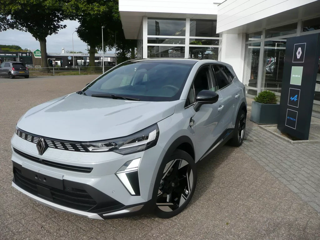 Renault Symbioz 1.6 E-Tech full hybrid 145 iconic PACK LIGHT &amp; SOUND (SOLARBAY GLAZEN DAK/HARMAN KARDON) 360GR. CAMERA/ PACK WINTER (VERWARBARE STOELEN, STUUR EN VOORRUIT) / ETC... FULL OPTIONS! RIJKLAAR!