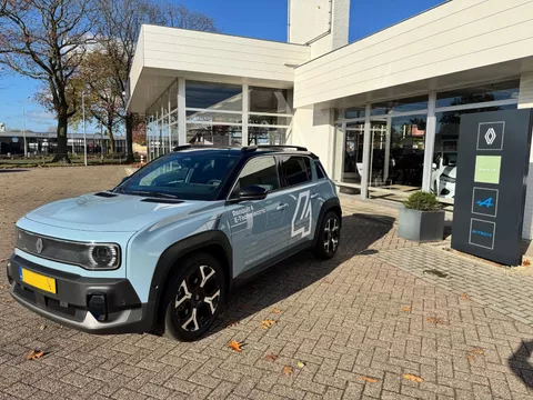 Renault 4 comfort range techno 52 kWh E-TECH ELECTRIC De R4 is al leverbaar vanaf &euro; 29.990* WORDT VERWACHT!!