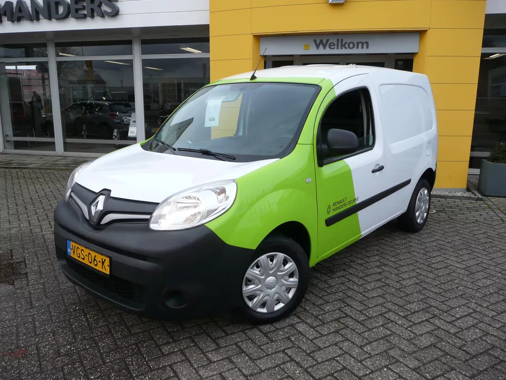 Renault Kangoo 1.5 Blue dCi 80 Comfort AIRCO/ 4SEIZOENS BANDEN/ LAADRUIMTE BETIMMERING/ DICHT TUSSENSCHOT/ ETC.... DEALER ONDERHOUDEN! RIJKLAAR!