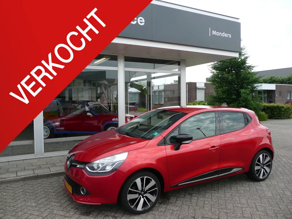 Renault Clio TCe 90 Dynamique PARK ASSIST - CAMERA/ R-LINK NAVIGATIE-DAB/ ARMSTEUN/ 17&quot;LM VELGEN/ HAAIENVIN/ NWE 4SEIZOENSBANDEN/ ETC... DEALER ONDERHOUDEN!! RIJKLAAR!